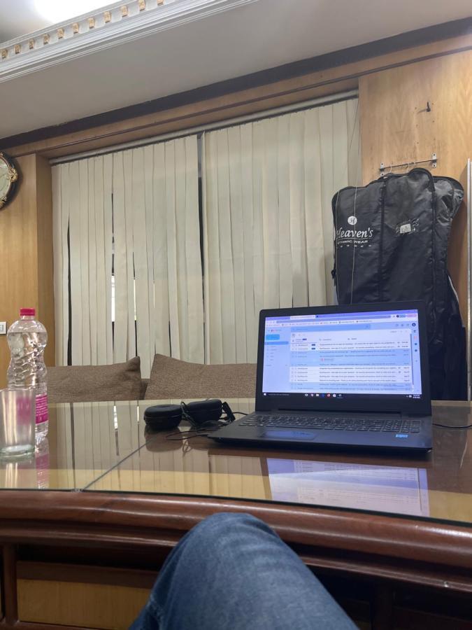 Hotel Krone A Family Hotel Near Igi Airport Delhi New Delhi Exterior foto