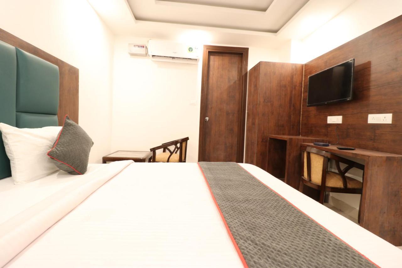 Hotel Krone A Family Hotel Near Igi Airport Delhi New Delhi Exterior foto
