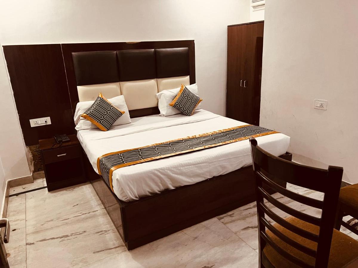 Hotel Krone A Family Hotel Near Igi Airport Delhi New Delhi Exterior foto